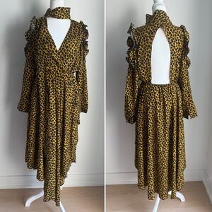 Akira Forever Lusting Yellow Leopard Maxi Dress Tie Neck Women’s Small NEW